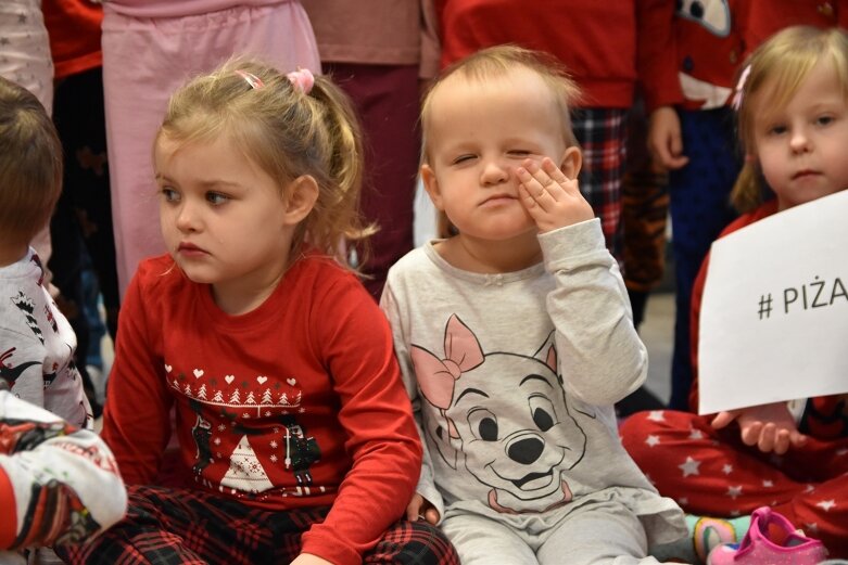  Założyli piżamki na znak solidarności z chorymi dziećmi 