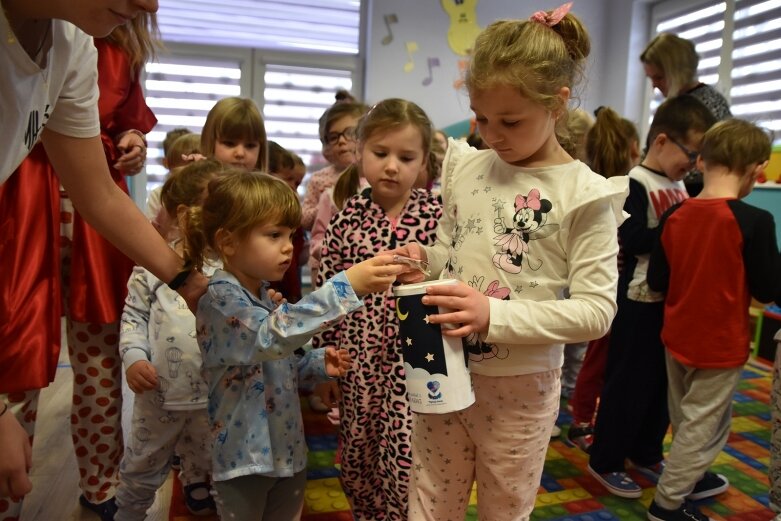  Założyli piżamki na znak solidarności z chorymi dziećmi 