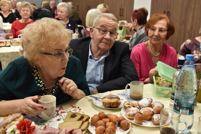  Żegnali karnawał wesołą zabawą 