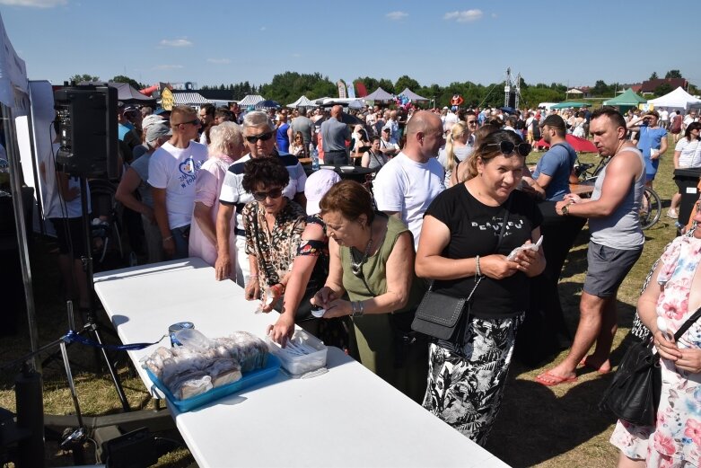  Zenek Martyniuk bawił gości nad zalewem 