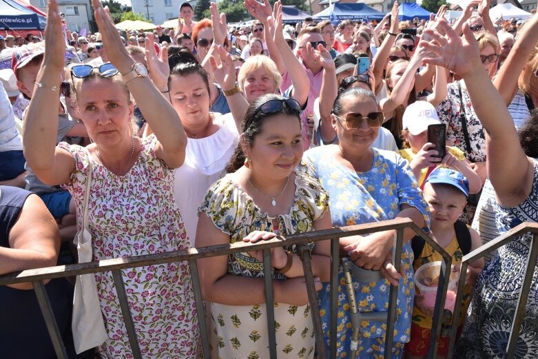  Zenek Martyniuk bawił gości nad zalewem 