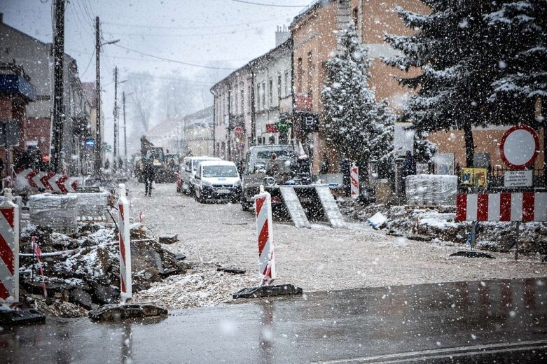  Zima przypomniała sobie o Skierniewicach [ZDJĘCIA] 