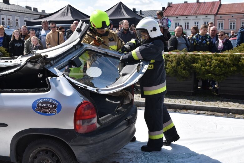  Zlot klasyków na skierniewickim rynku 