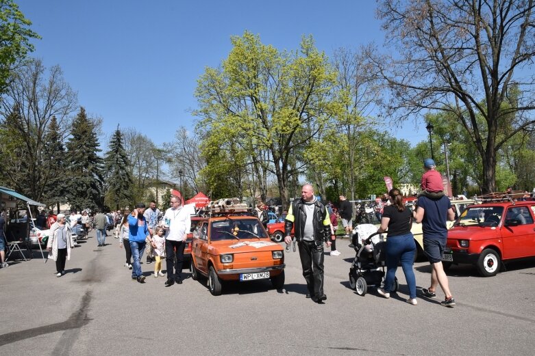  Zlot klasyków w Skierniewicach. Sezon otwarty! 