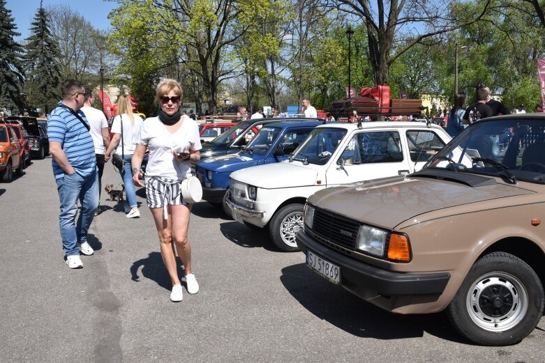  Zlot klasyków w Skierniewicach. Sezon otwarty! 