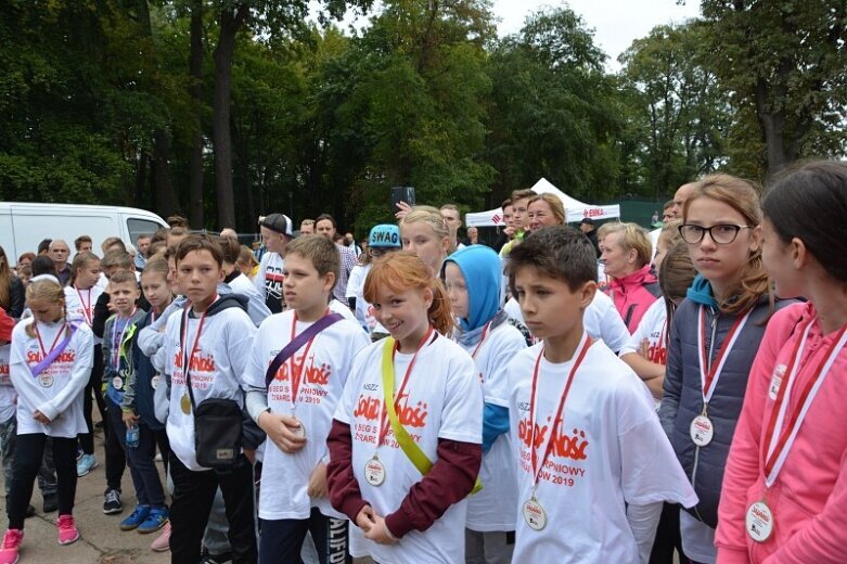  Zuzia ma tylko trzy latka. Fotorelacja z Biegu Solidarności  