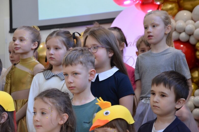  „100 bajek Jana Brzechwy” – niezwykły spektakl łączący pokolenia 