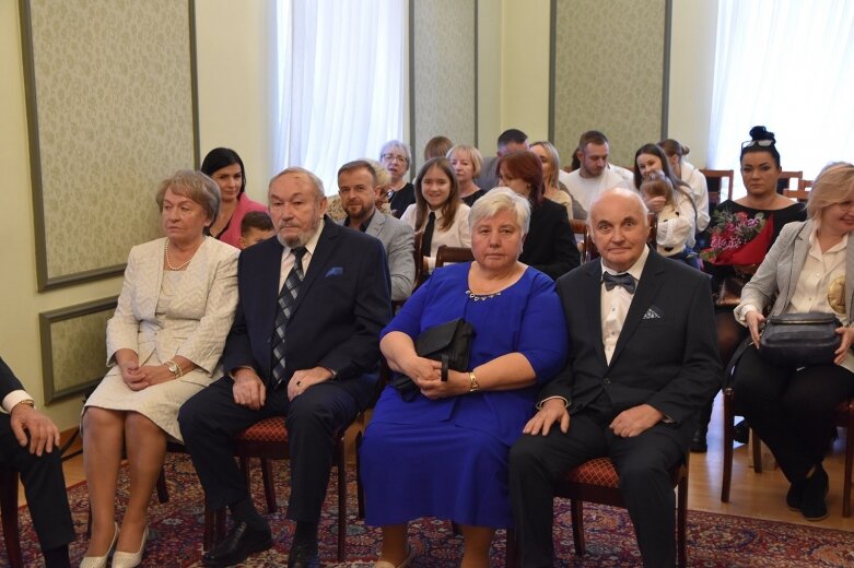 „R” nie daje gwarancji udanego małżeństwo. Złoci jubilaci zdradzają receptę na szczęśliwy związek
