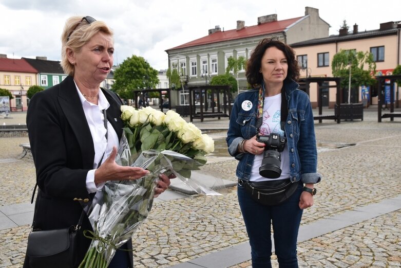  „Zobacz więcej” z przystankiem w Skierniewicach 