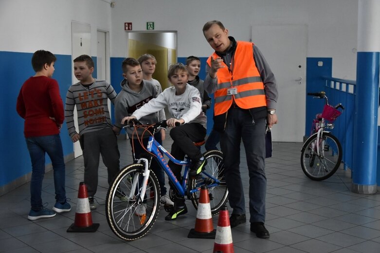  Na boisku rywalizowali o Puchar Komendanta  