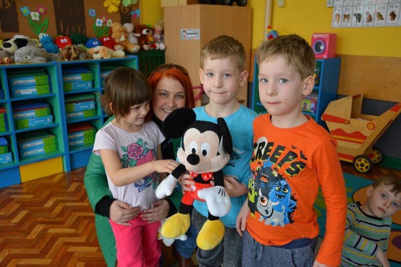  Czytaliśmy bajki „Sowom” z Przedszkola nr 2 w Żyrardowie 