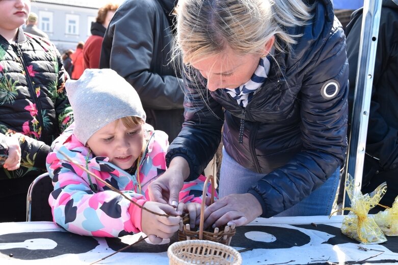  Wielkamoc w skierniewickim rynku 