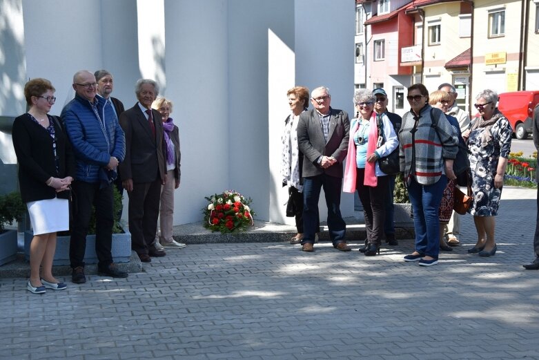  Ludzie lewicy uczcili Święto Pracy 