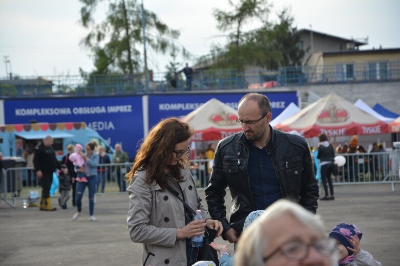  Występowały po Sławomirze, a przed Don Vasylem. Było kolorowo 