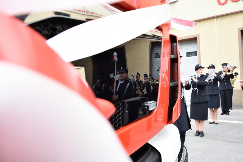  Nowe auto dla OSP Rawa Mazowiecka  