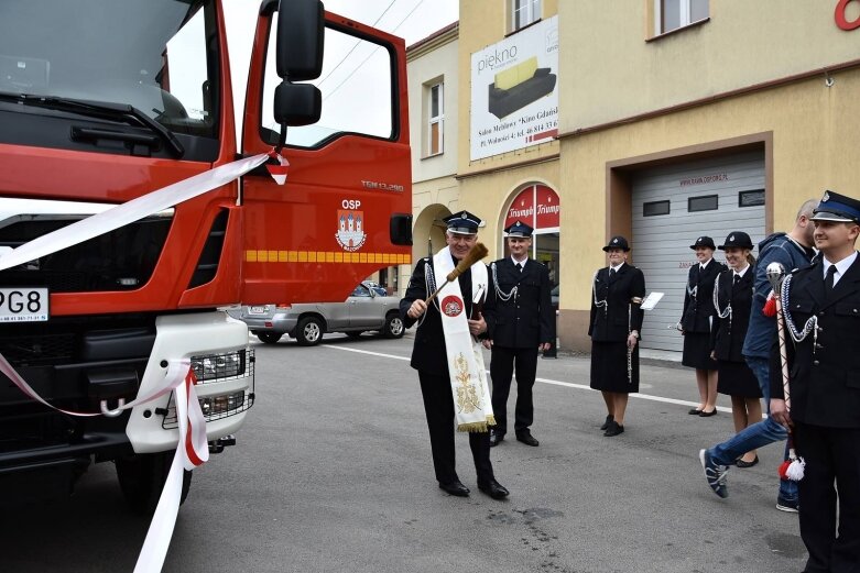  Nowe auto dla OSP Rawa Mazowiecka  