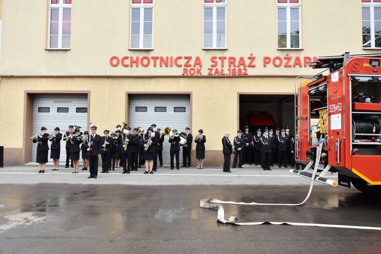  Nowe auto dla OSP Rawa Mazowiecka  