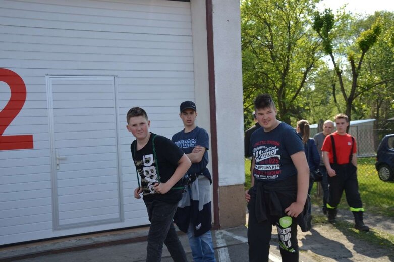  Uroczystości strażackie i przekazanie auta w OSP Korytów 