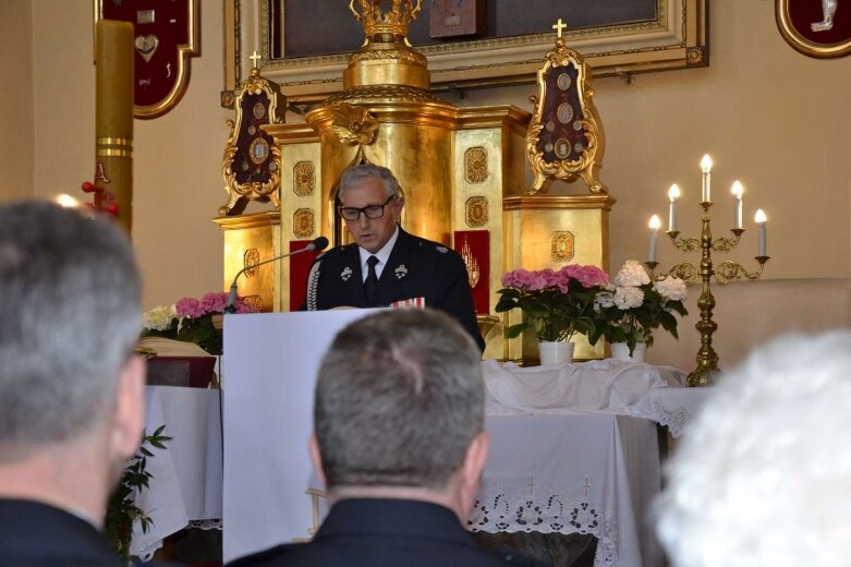  Uroczystości strażackie i przekazanie auta w OSP Korytów 