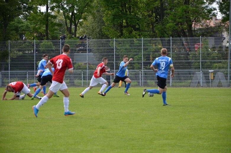  RKS Mazovia - Muskador Wola Pękoszewska  