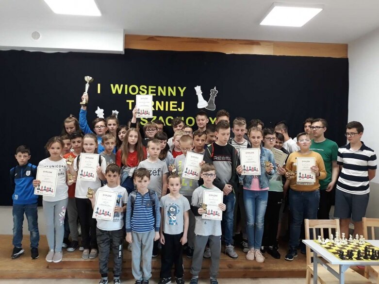  I Wiosenny Turniej Szachowy w Szkole Podstawowej w Pukininie. 