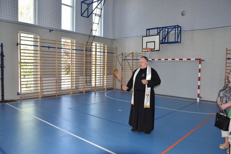  Otwarcie szkoły i przedszkola w Pukininie 
