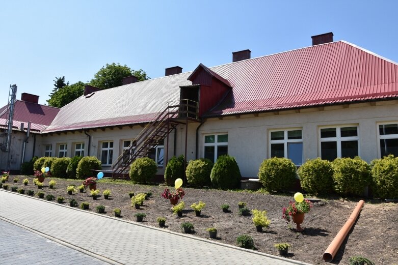  Otwarcie szkoły i przedszkola w Pukininie 