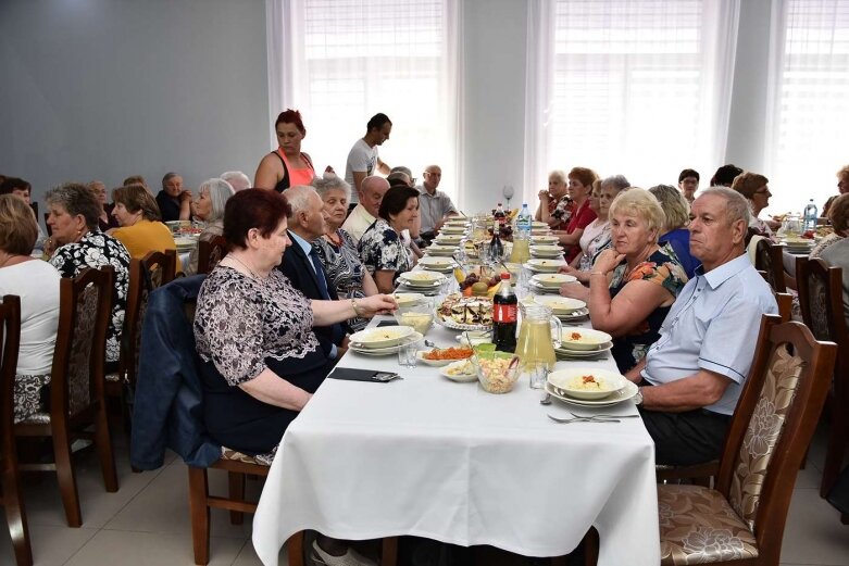  Sadkowice: Podwójny powód do świętowania 