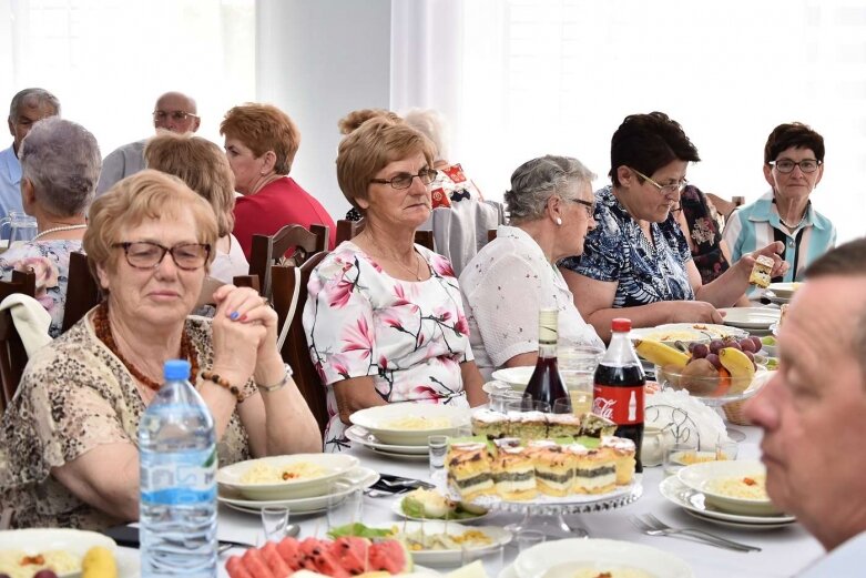  Sadkowice: Podwójny powód do świętowania 