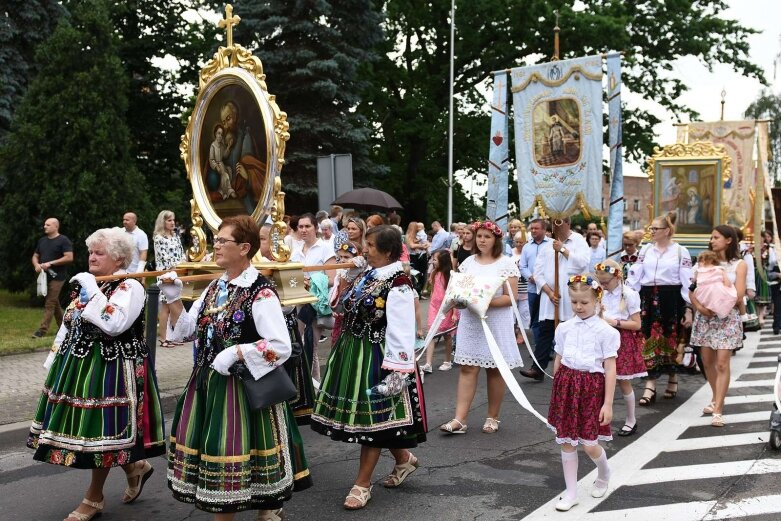 Boże Ciało 2019. Procesja do czterech ołtarzy w Rawie Mazowieckiej  