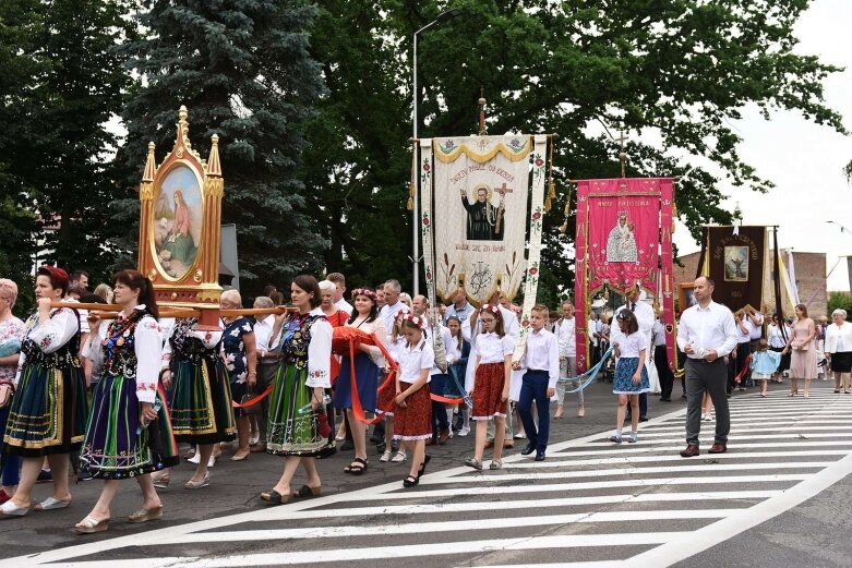  Boże Ciało 2019. Procesja do czterech ołtarzy w Rawie Mazowieckiej  