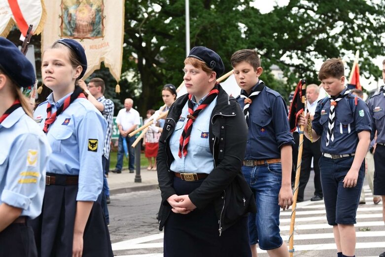  Boże Ciało 2019. Procesja do czterech ołtarzy w Rawie Mazowieckiej  