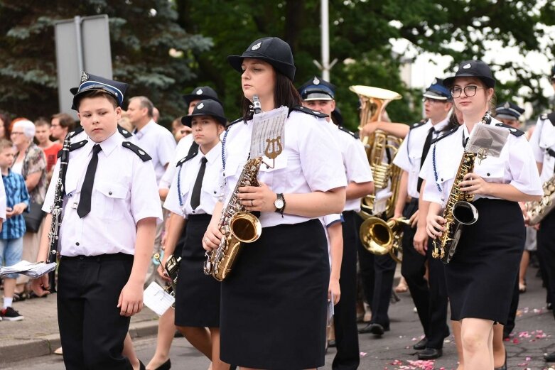  Boże Ciało 2019. Procesja do czterech ołtarzy w Rawie Mazowieckiej  