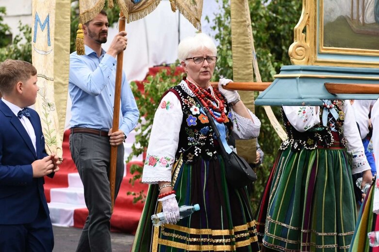  Boże Ciało 2019. Procesja do czterech ołtarzy w Rawie Mazowieckiej  