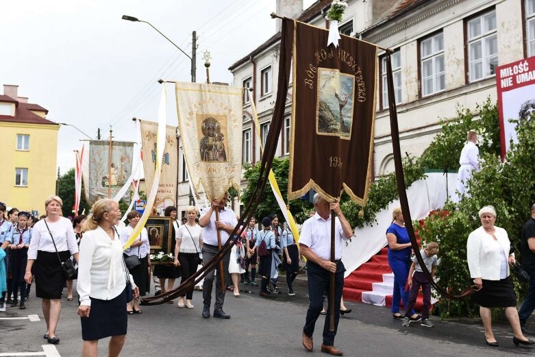  Boże Ciało 2019. Procesja do czterech ołtarzy w Rawie Mazowieckiej  