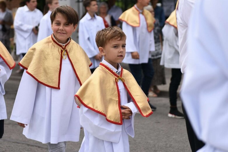  Boże Ciało 2019. Procesja do czterech ołtarzy w Rawie Mazowieckiej  