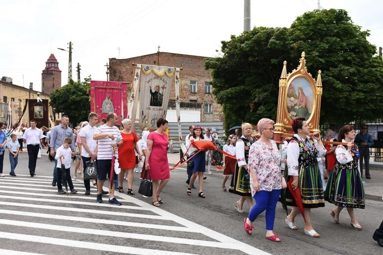  Boże Ciało 2019. Procesja do czterech ołtarzy w Rawie Mazowieckiej  
