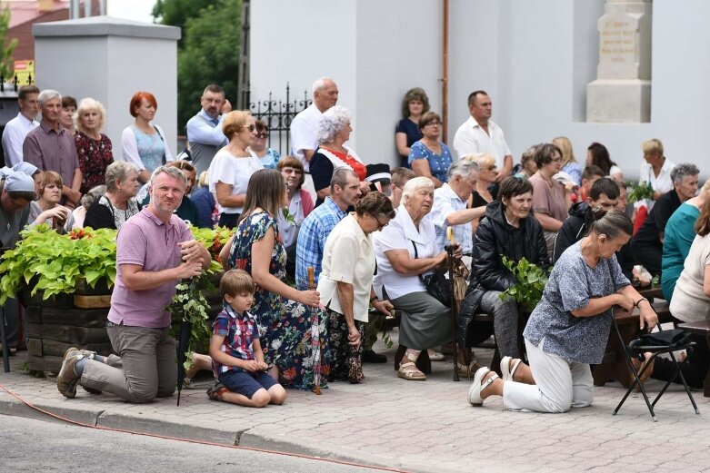  Boże Ciało 2019. Procesja do czterech ołtarzy w Rawie Mazowieckiej  