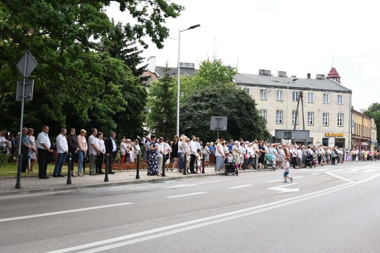  Boże Ciało 2019. Procesja do czterech ołtarzy w Rawie Mazowieckiej  