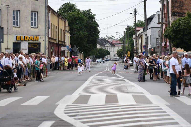  Boże Ciało 2019. Procesja do czterech ołtarzy w Rawie Mazowieckiej  