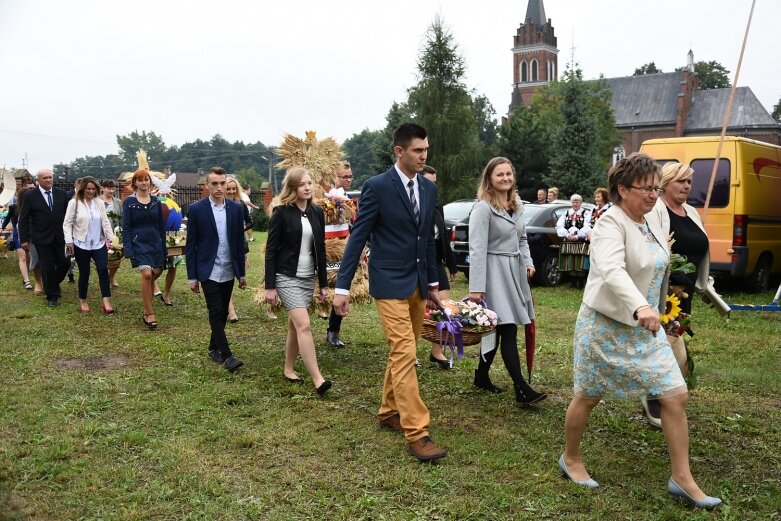  Dożynki Parafialne w Lubani (gmina Sadkowice) 