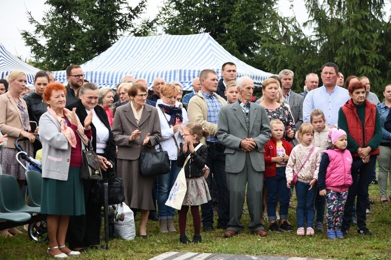  Dożynki Parafialne w Lubani (gmina Sadkowice) 