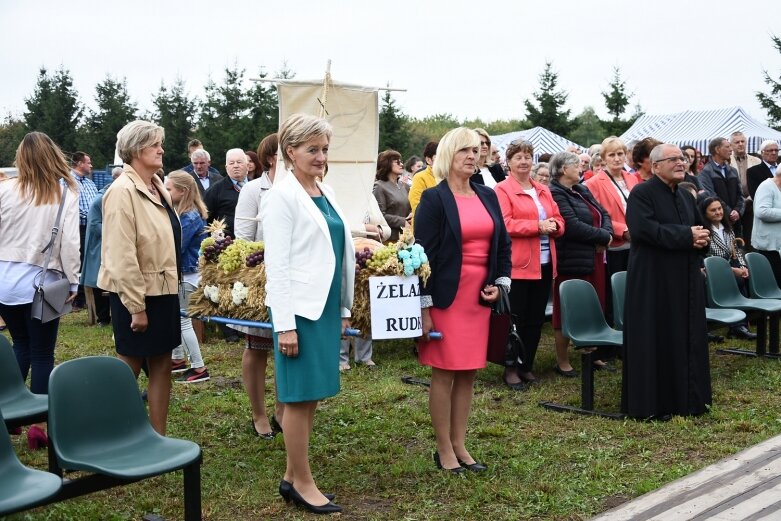  Dożynki Parafialne w Lubani (gmina Sadkowice) 