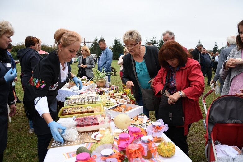  Dożynki Parafialne w Lubani (gmina Sadkowice) 