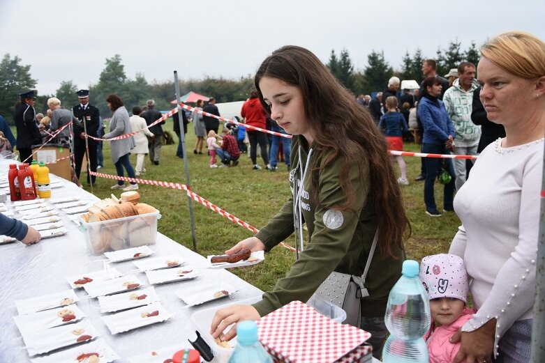  Dożynki Parafialne w Lubani (gmina Sadkowice) 