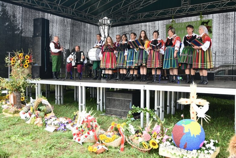  Dożynki Parafialne w Lubani (gmina Sadkowice) 