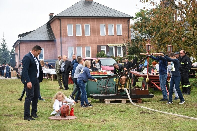  Dożynki Parafialne w Lubani (gmina Sadkowice) 