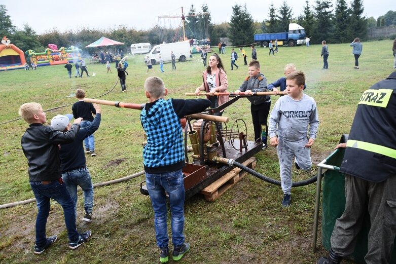 Dożynki Parafialne w Lubani (gmina Sadkowice) 