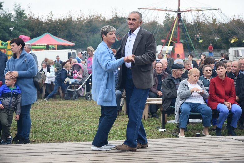  Dożynki Parafialne w Lubani (gmina Sadkowice) 