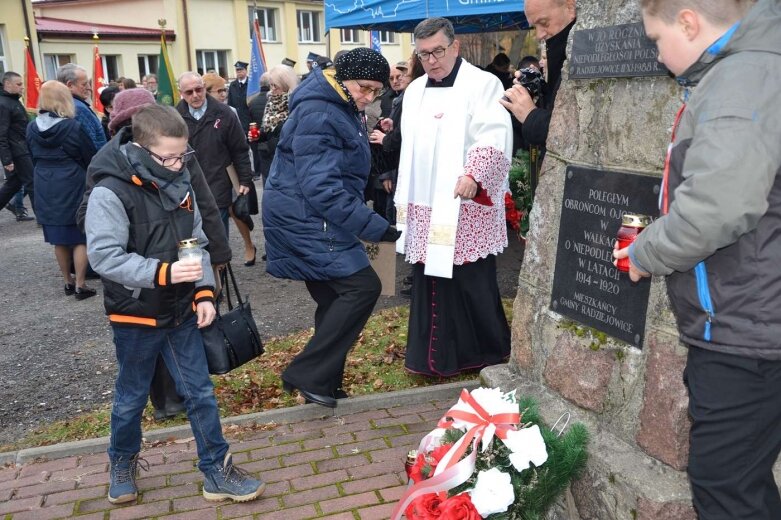  W Radziejowicach upamiętnili, tych którzy tragicznie zginęli podczas wojny 